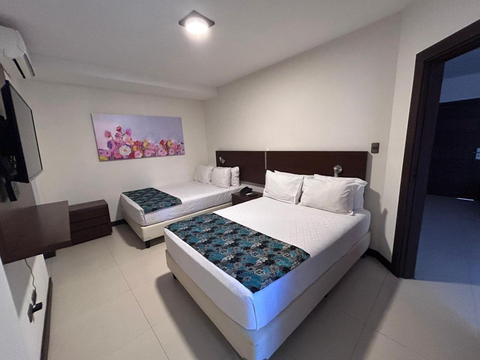 Mai Suites Apart Hotel Santa Cruz de La Sierra Eksteriør bilde