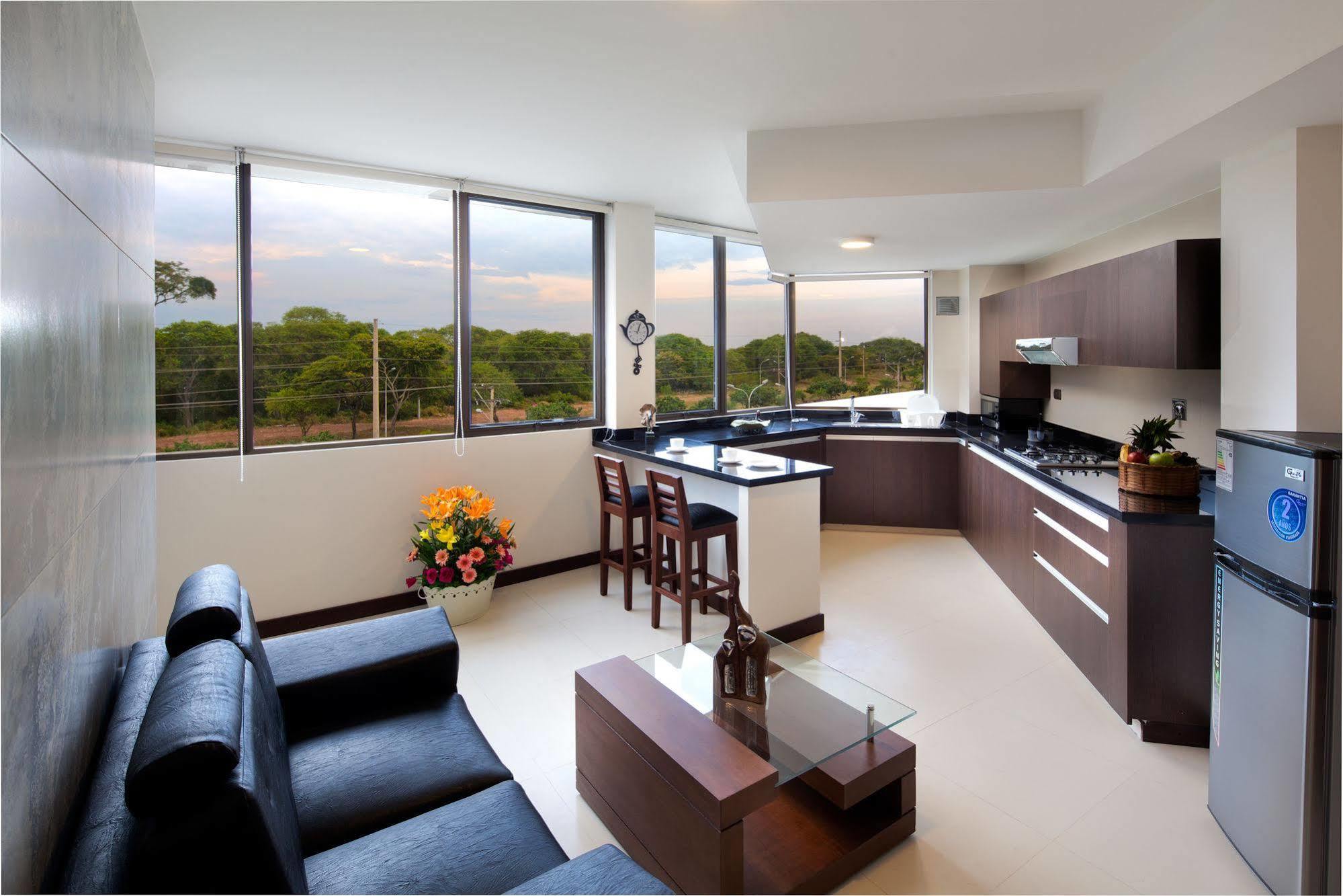 Mai Suites Apart Hotel Santa Cruz de La Sierra Eksteriør bilde