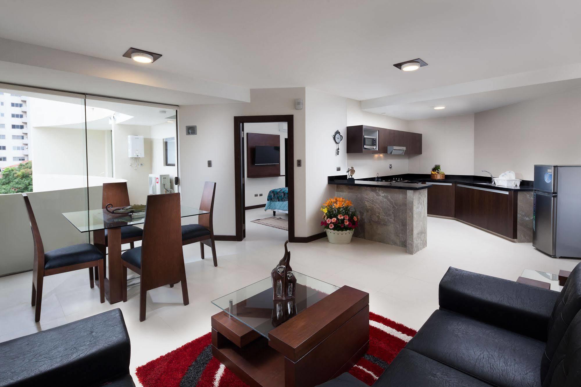 Mai Suites Apart Hotel Santa Cruz de La Sierra Eksteriør bilde