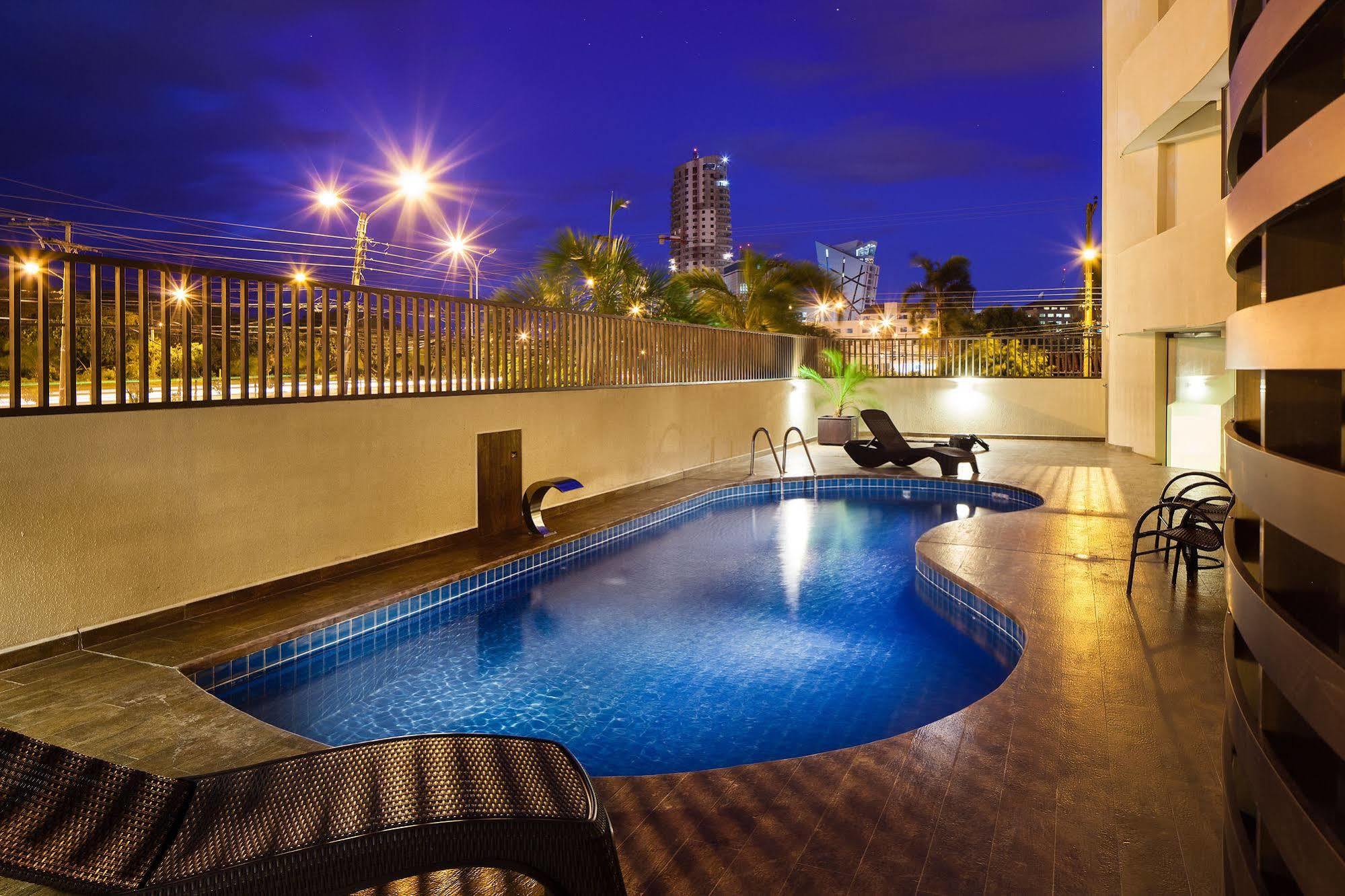 Mai Suites Apart Hotel Santa Cruz de La Sierra Eksteriør bilde